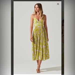 ASTR the Label Blythe Floral Plisse Midi Dress, XS